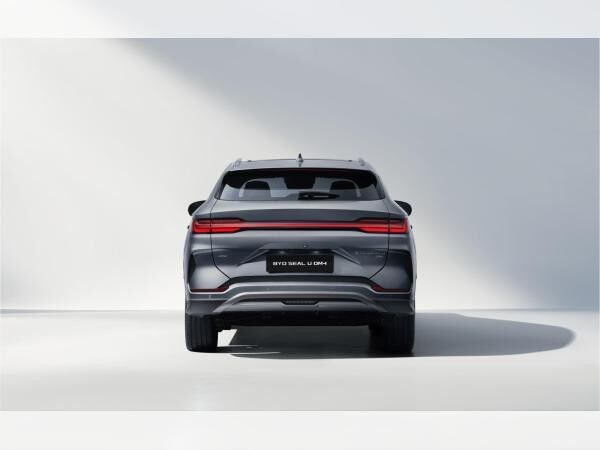 BYD Seal U 1.5 DM-i Boost VORLAUFFAHRZEUG - LIEFERZEIT CA. 6 Wochen