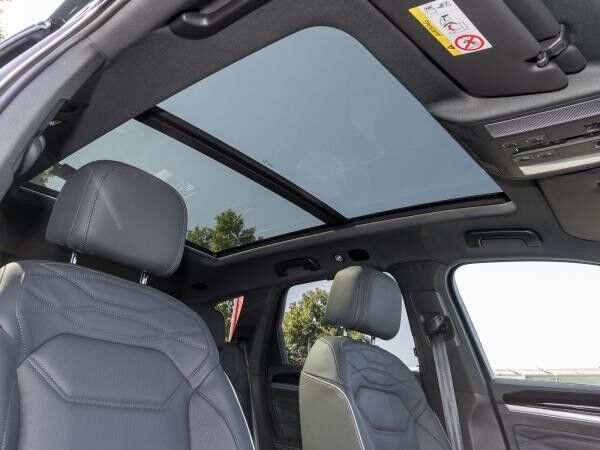 Volkswagen Touareg 3,0 TSI R-Line [DYNAUDIO Consequence] [Massagesitze] [Anhängerkupplung]