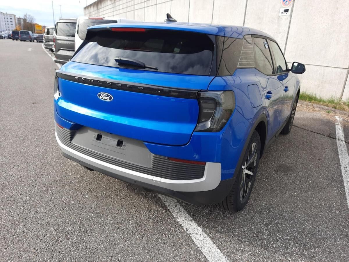 Ford Explorer RWD H ACC 19 Zoll Räder Klima