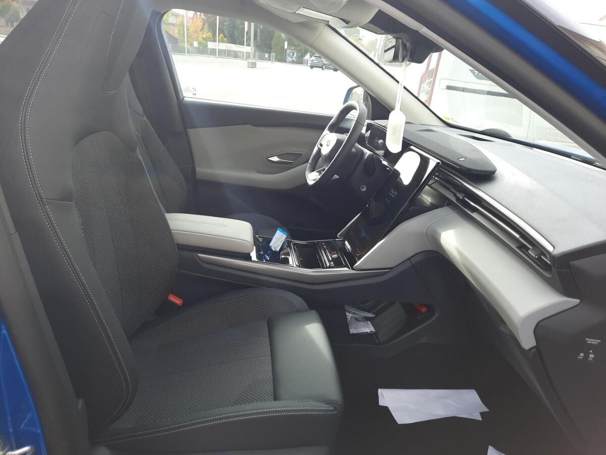 Ford Explorer RWD H ACC 19 Zoll Räder Klima