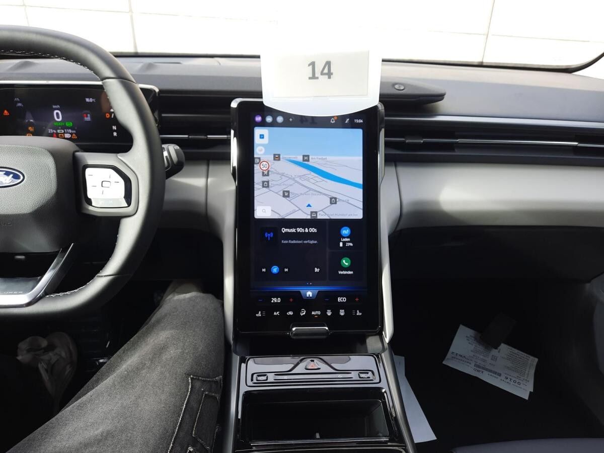 Ford Explorer RWD H ACC 19 Zoll Räder Klima