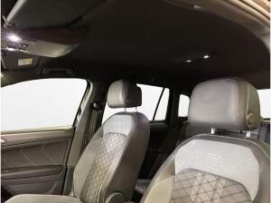 Volkswagen Tiguan 1.4 eHybrid R-Line AHK Matrix LM 19" Navi RFK ACC