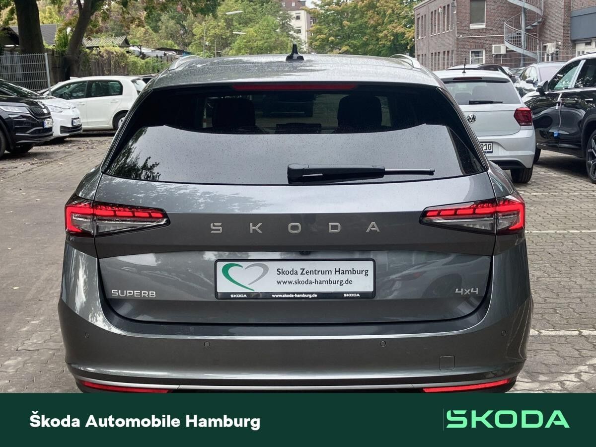 Skoda Superb Combi L&K 2,0 TDI 7-Gang-DSG 4x4 _LGE