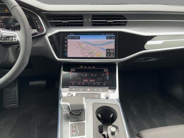 Audi A6 Avant 50 TFSI e advanced quattro Matrix Navi