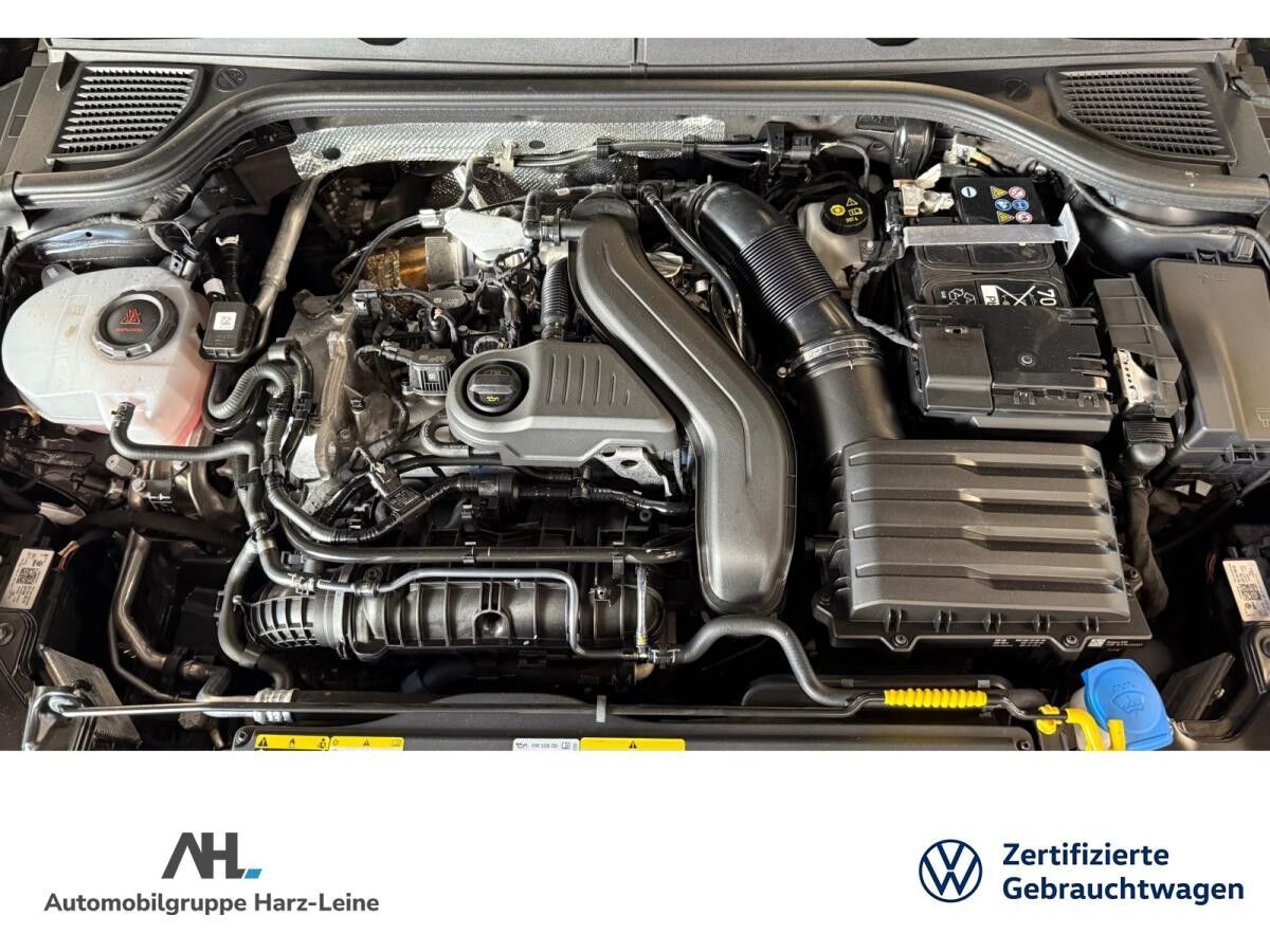 Volkswagen Golf VIII 1.5 eTSI Goal DSG AHK Matrix Navi ACC RFK