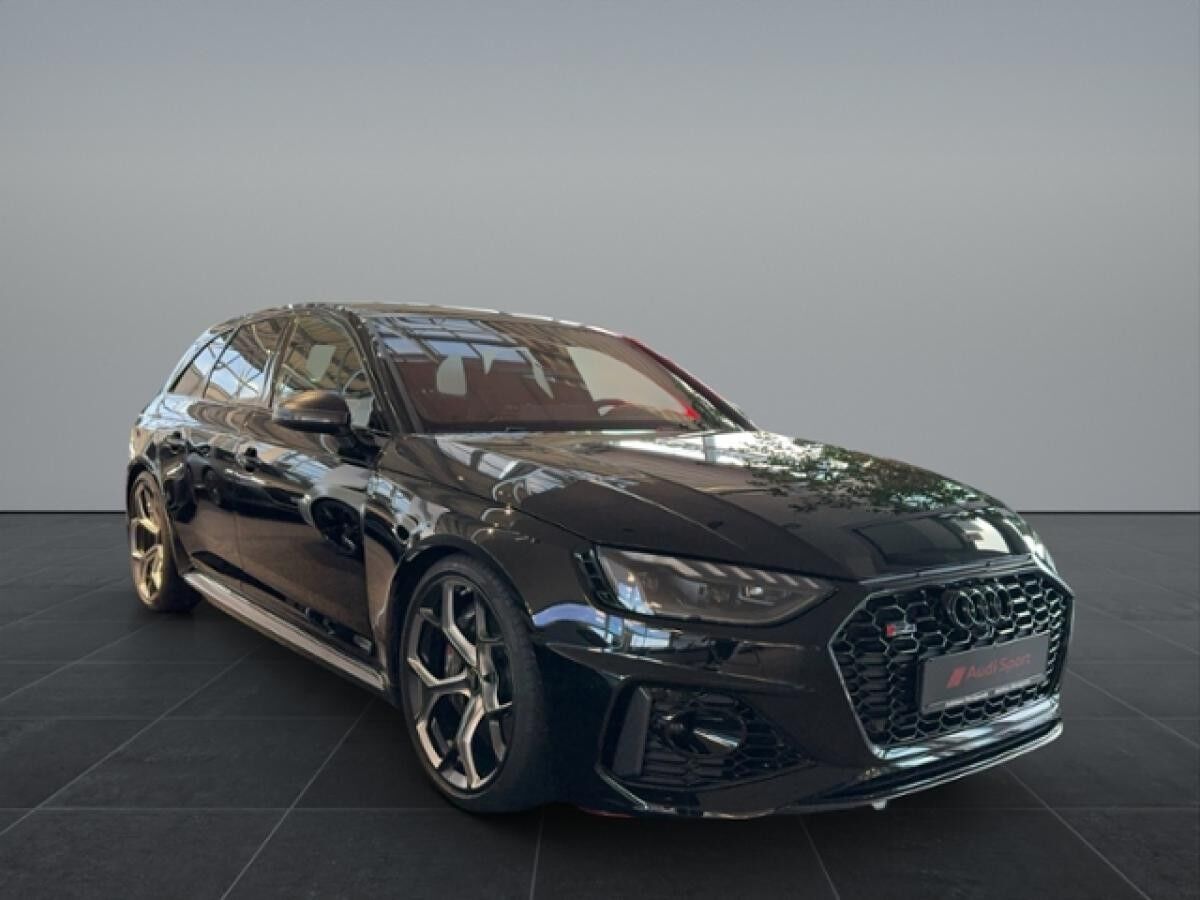 Audi RS4 Avant edition 25 years 346(470)kW(PS) tiptro