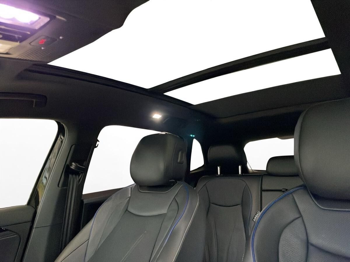 Volkswagen Tiguan R-Line 1,5 eHybrid DSG | Leder | Pano Volkswagen Tiguan R-Line 1,5 eHybrid DSG | Leder | Pano