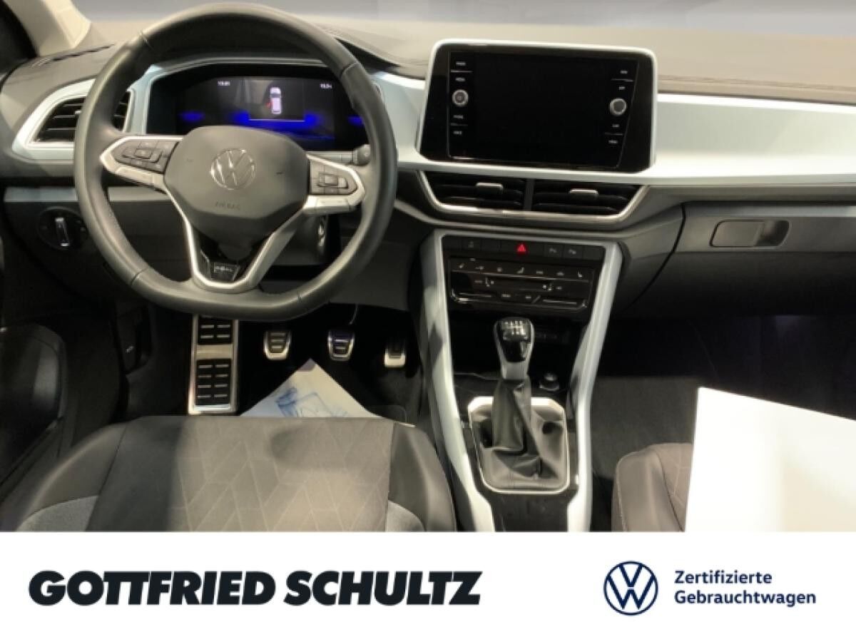 Volkswagen T-Roc GOAL TSI SITZHEIZUNG EINPARKHILFE NAVI LED
