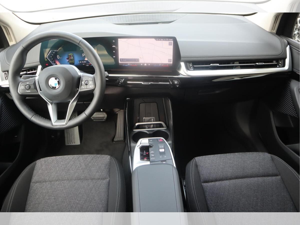 BMW 218 i Active Tourer/RFK/AHK/SHZ/Adapt.LED/Driving Ass.