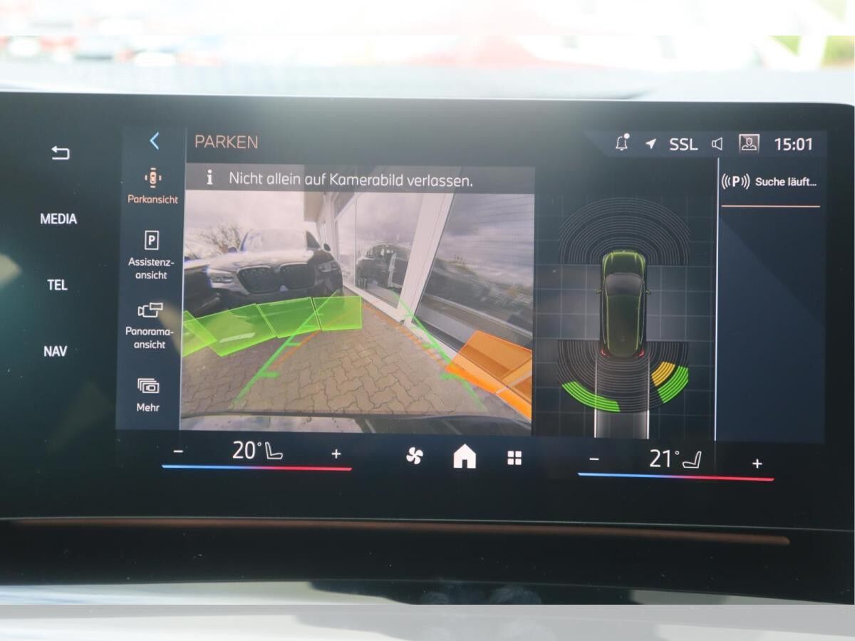 BMW 218 i Active Tourer/RFK/AHK/SHZ/Adapt.LED/Driving Ass.