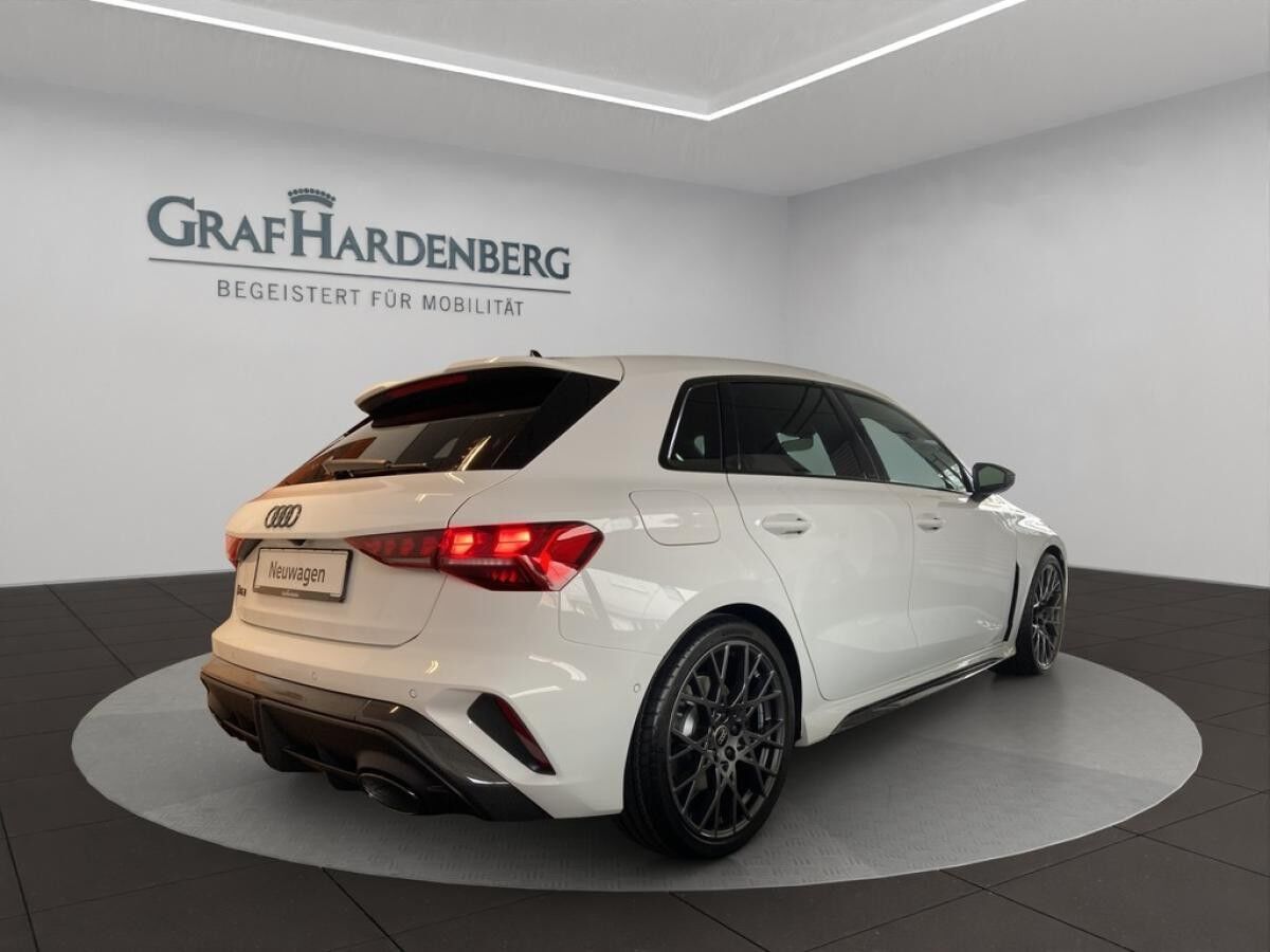 Audi RS3 Sportback *Tageszulassung - sofort verfügbar*