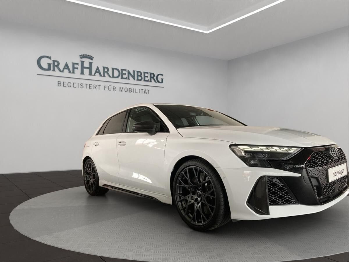 Audi RS3 Sportback *Tageszulassung - sofort verfügbar*