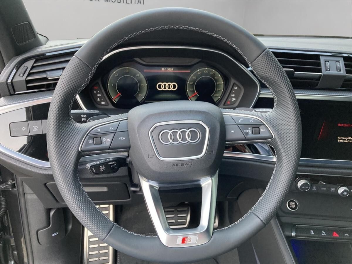 Audi Q3 35 TDI *Tageszulassung - sofort verfügbar*