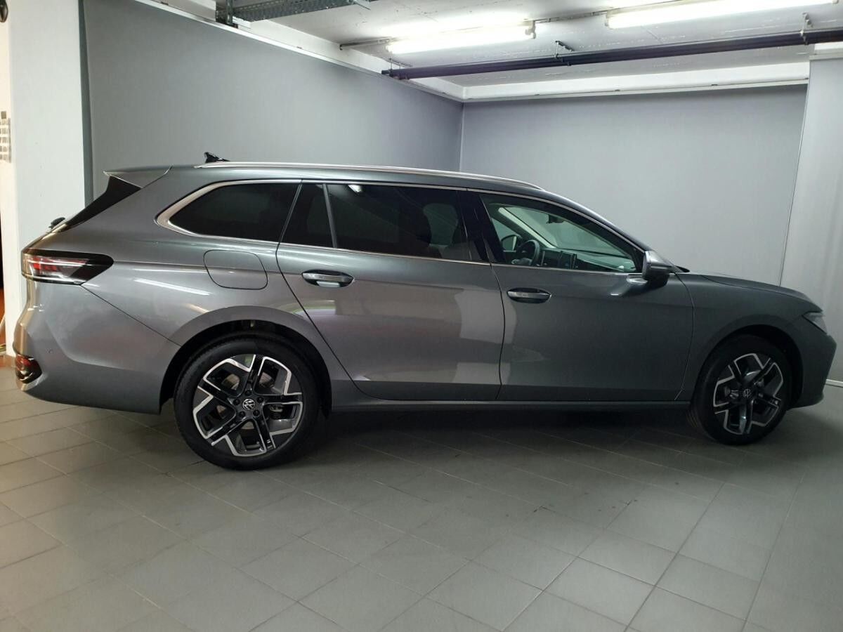 Volkswagen Passat Elegance 2.0 l TDI (Ulm)