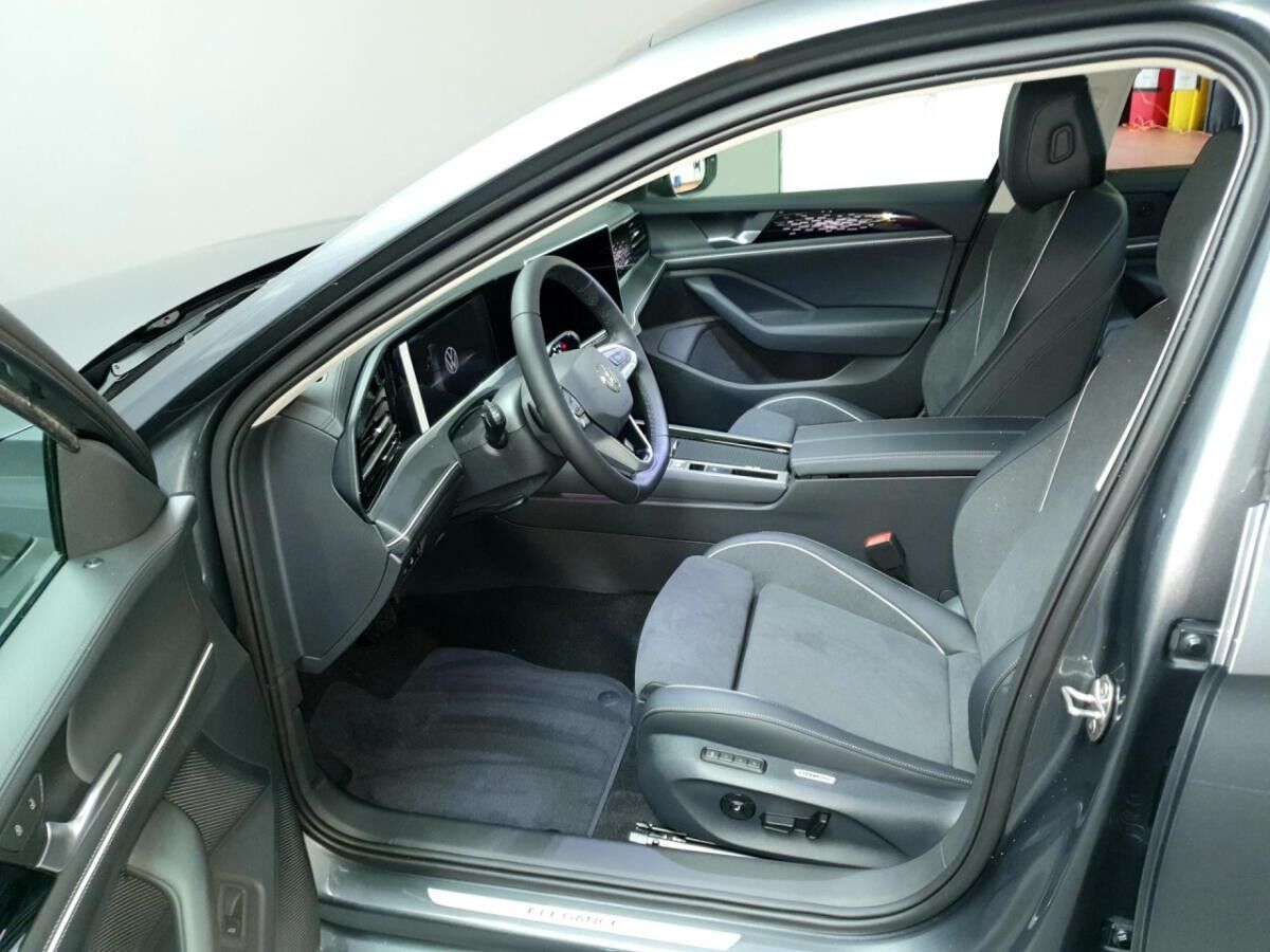 Volkswagen Passat Elegance 2.0 l TDI (Ulm)