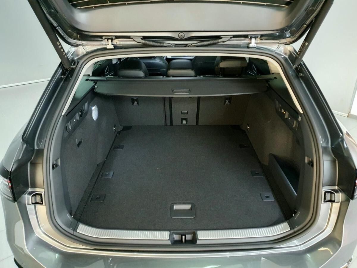 Volkswagen Passat Elegance 2.0 l TDI (Ulm)