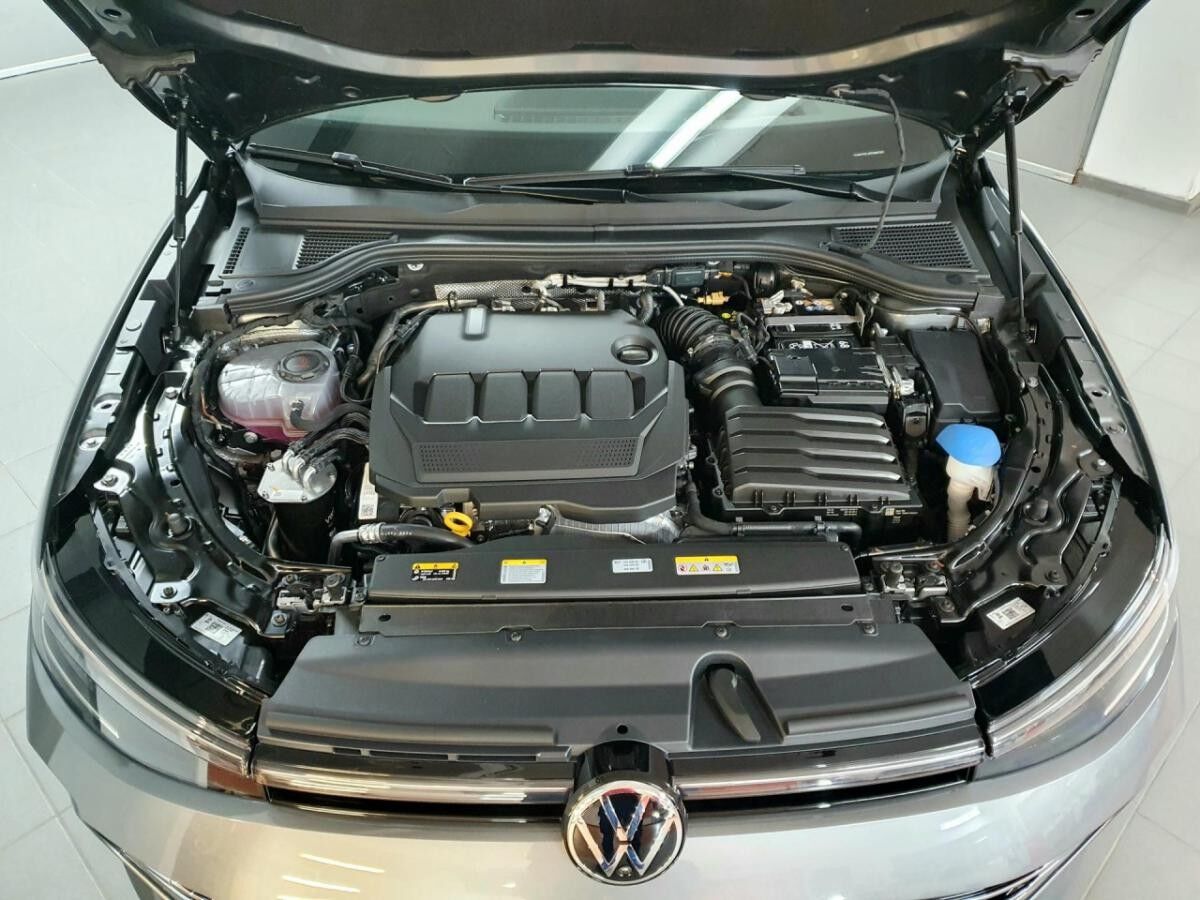 Volkswagen Passat Elegance 2.0 l TDI (Ulm)