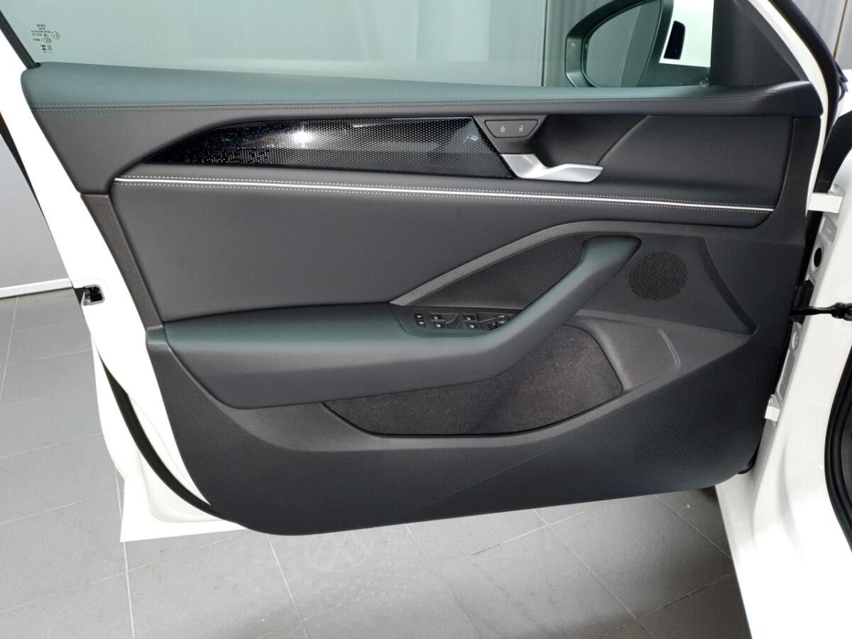 Volkswagen Passat Business 2.0 l TDI (Ulm)