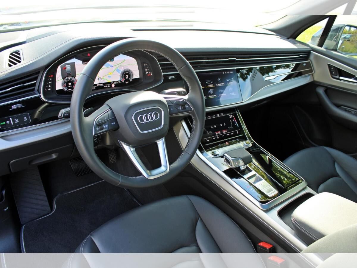 Audi Q7 50TDI qu S LINE BLACK HuD AHK PANO LUFTFED