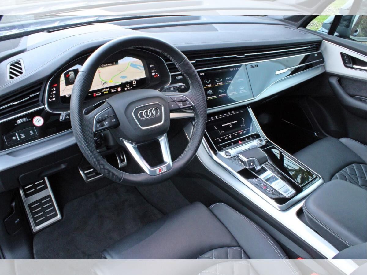 Audi Q7 50TDI S LINE BLACK PANO HUD STHZ AHK MATRIX