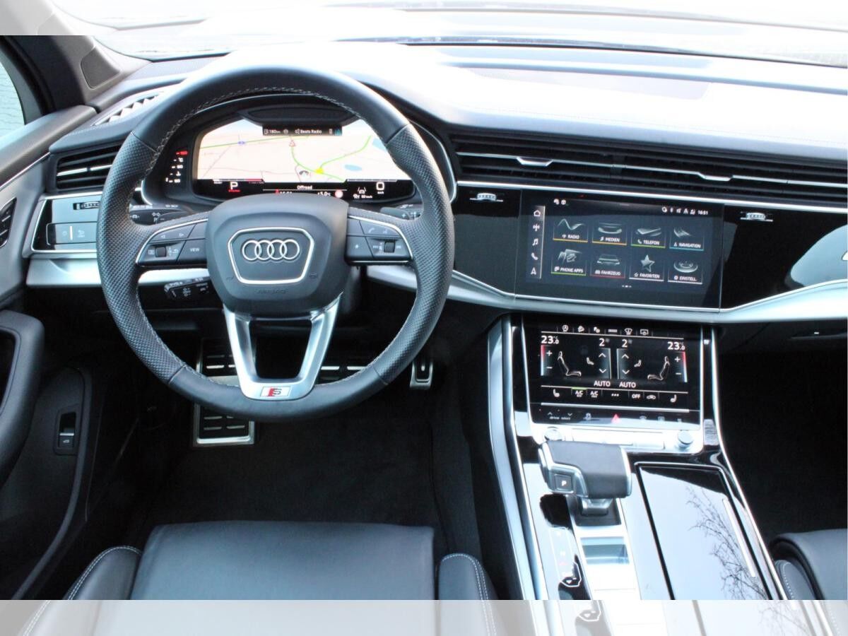 Audi Q7 50TDI S LINE BLACK PANO HUD STHZ AHK MATRIX