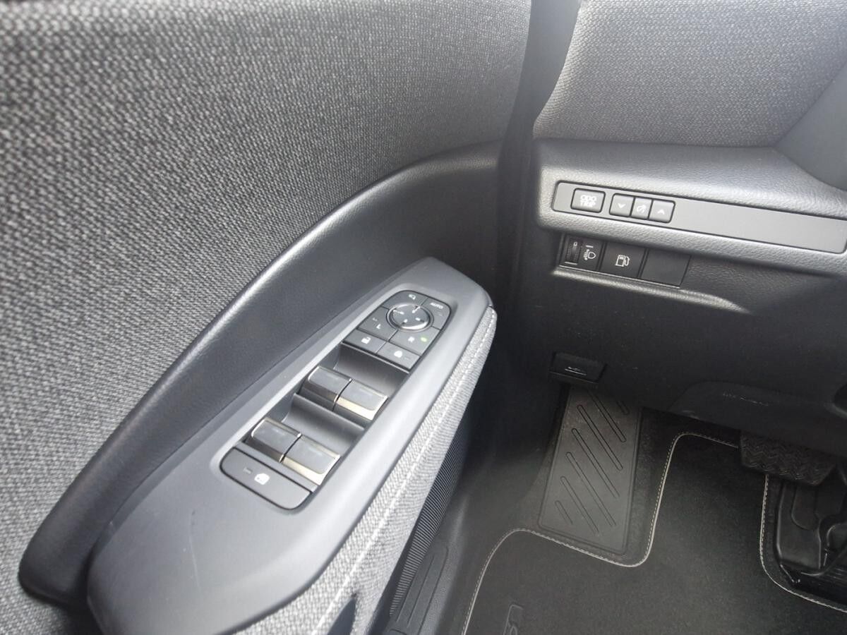 Lexus LBX 1,5 Hybrid mit ❤️💥Komfort-Paket❤️💥