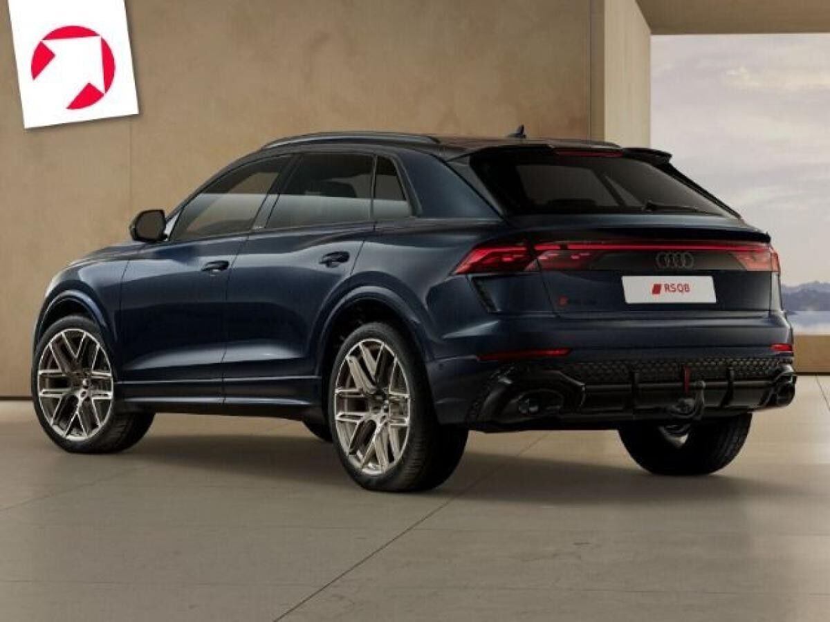 Audi RS Q8 SUV performance tiptronic*PANO*AHK*MEMORY* Audi RS Q8 SUV performance tiptronic*PANO*AHK*MEMORY*