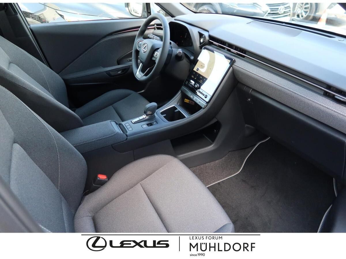 Lexus LBX Inklusive Komfort Paket