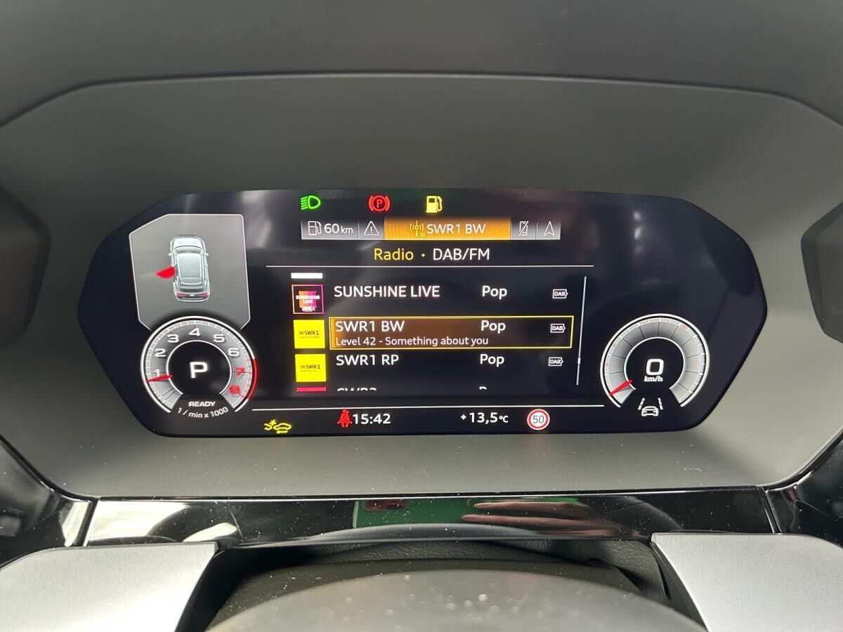 Audi A3 Sportback advanced 30TFSI S tronic ,PDC,Kam.