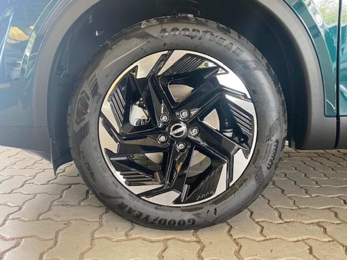 Nissan Qashqai 1.3 MHEV N-Connecta Winter-& Komfort