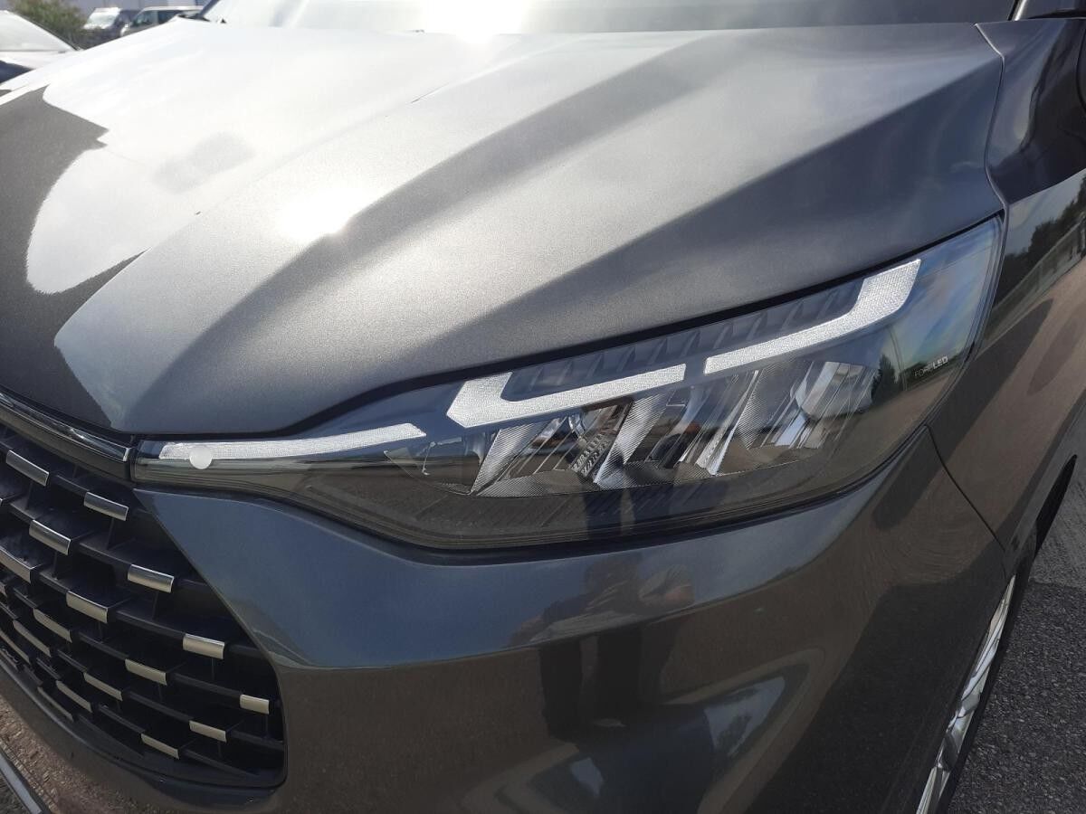 Ford Tourneo Custom Nugget Titanium 2.0 EcoBlue 320L1