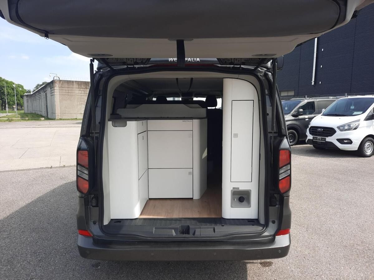 Ford Tourneo Custom Nugget Titanium 2.0 EcoBlue 320L1