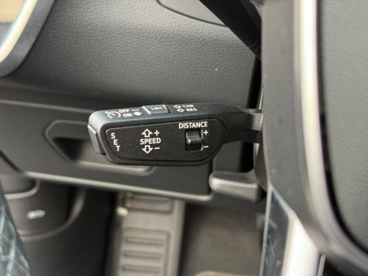 Audi A6 Avant 50 TDI qu. Tip. S line AHK+MATRIX-LED+PANO+ACC