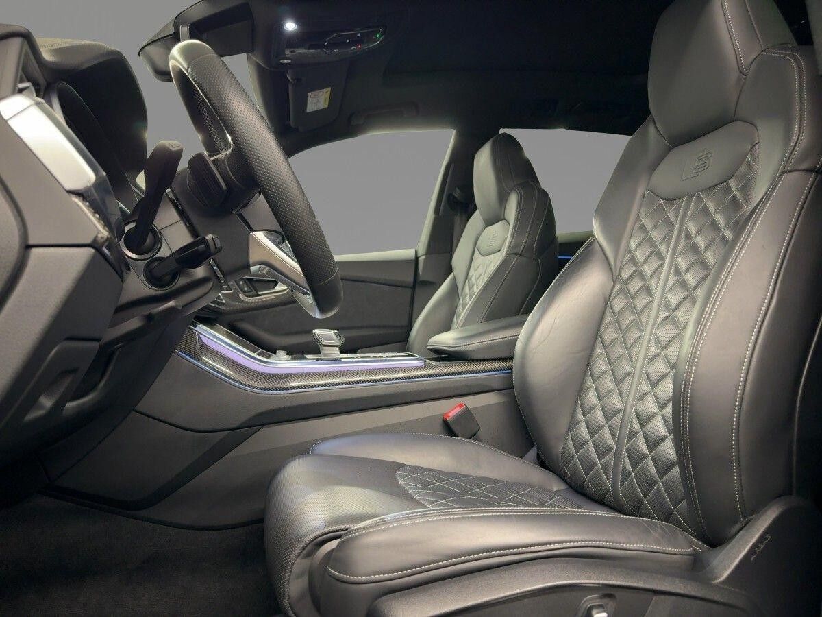 Audi SQ8 4.0 TFSI quattro competition plus Pano Luft B&O Kamera