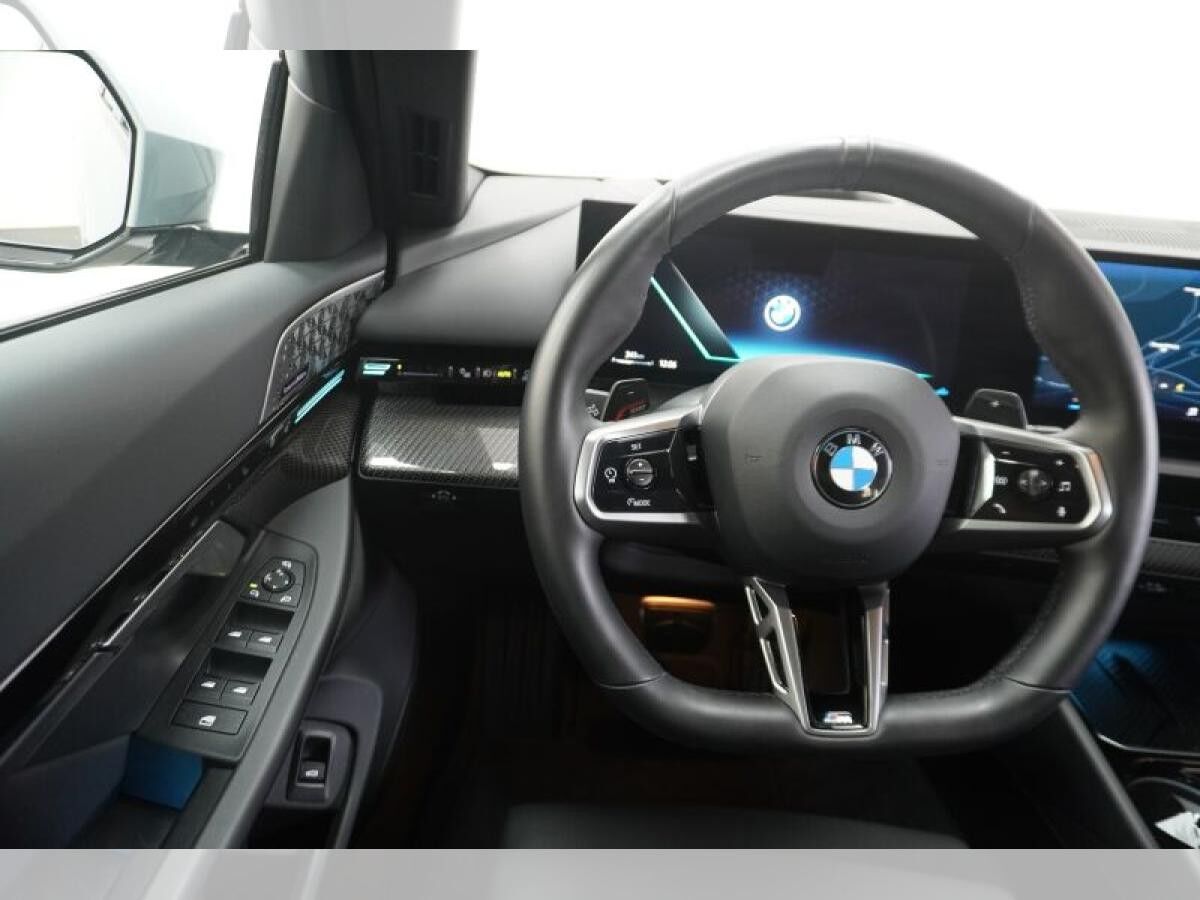 BMW 540 d xDrive Touring M Sport STANDHEIZUNG,AHK,AUTOBAHN ASSISTENT,SITZBELÜFTUNG