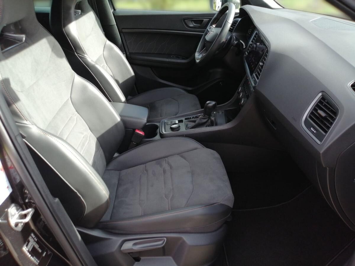 Cupra Ateca 2.0 TSI 4Drive DSG Navi Beats RFK LED 19"