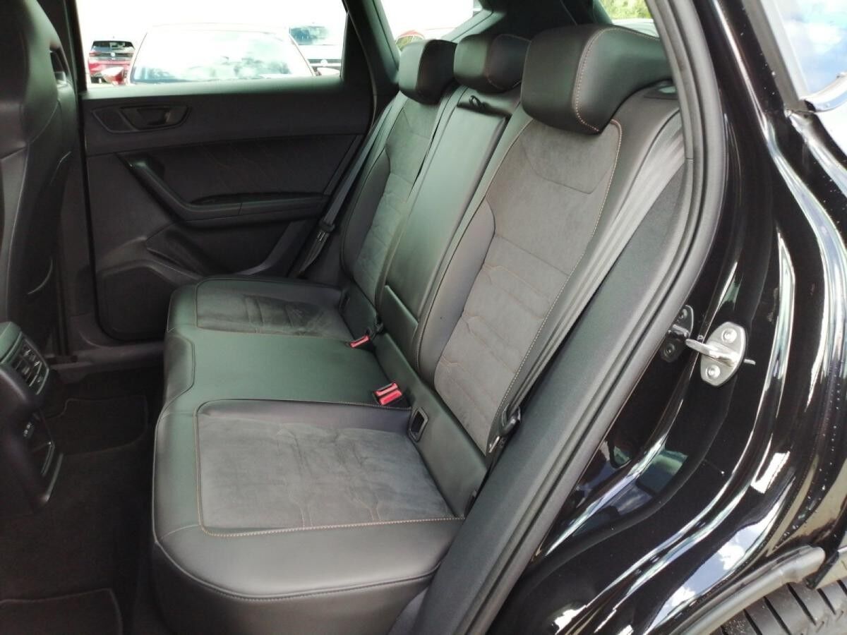 Cupra Ateca 2.0 TSI 4Drive DSG Navi Beats RFK LED 19"