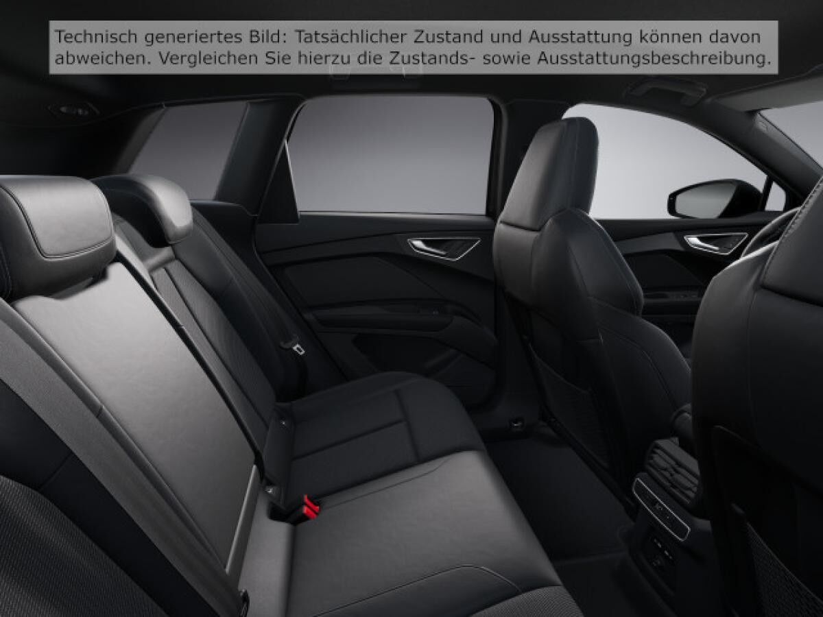 Audi Q4 e-tron 45 S line Matrix AHK Head up Kamera Optikpaket schwarz