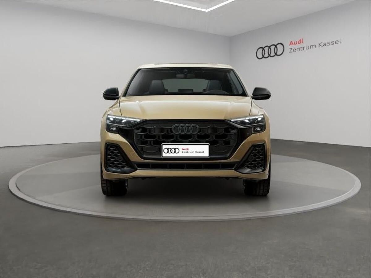 Audi Q8 SUV TFSI e qu S line HD Matrix Pano B&O HuD