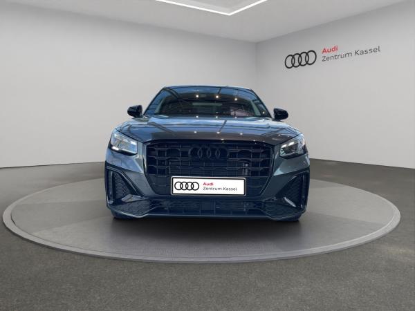 Audi Q2 35 TFSI S line Matrix LED Leder CarPlay RÜ