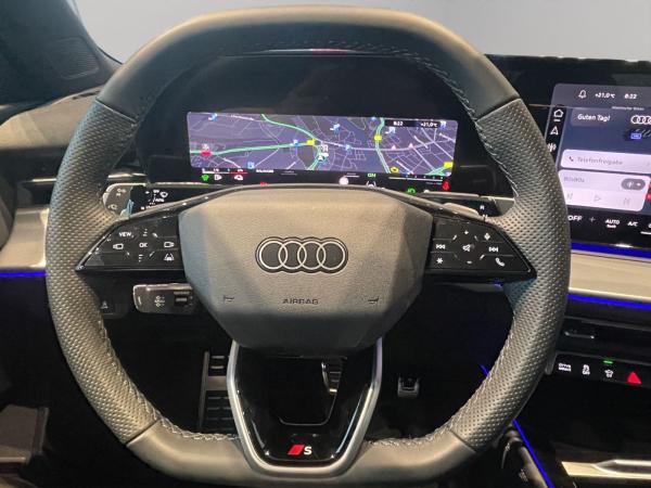 Audi Q3 SUV e-hybrid S line LED Navi CarPlay 19" RÜ