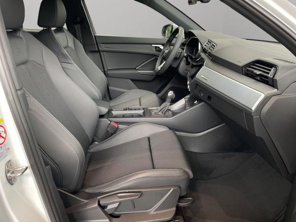 Audi Q3 Sportback 35 TFSI S line LED Navi Kamera AHK