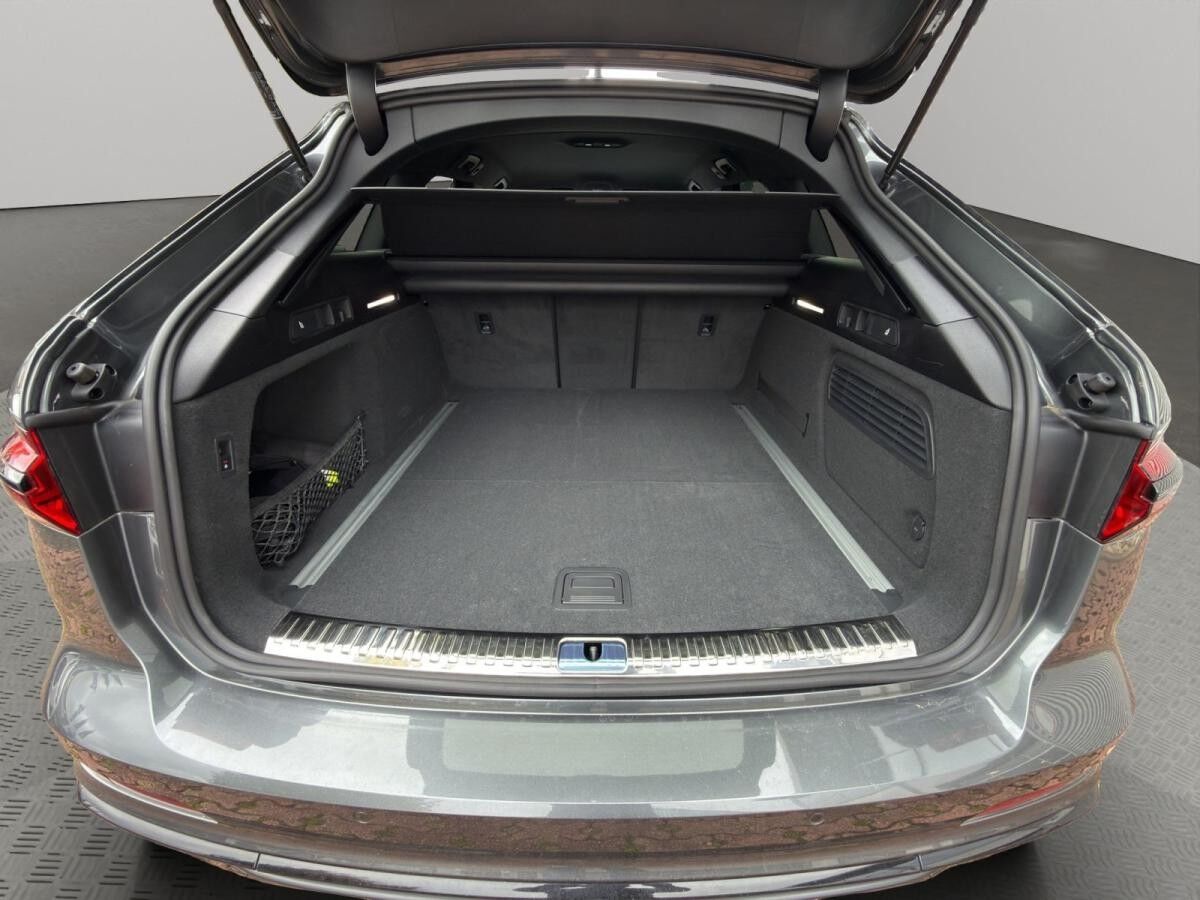 Audi A6 Avant S line 50 TDI quattro Matrix LED Navi