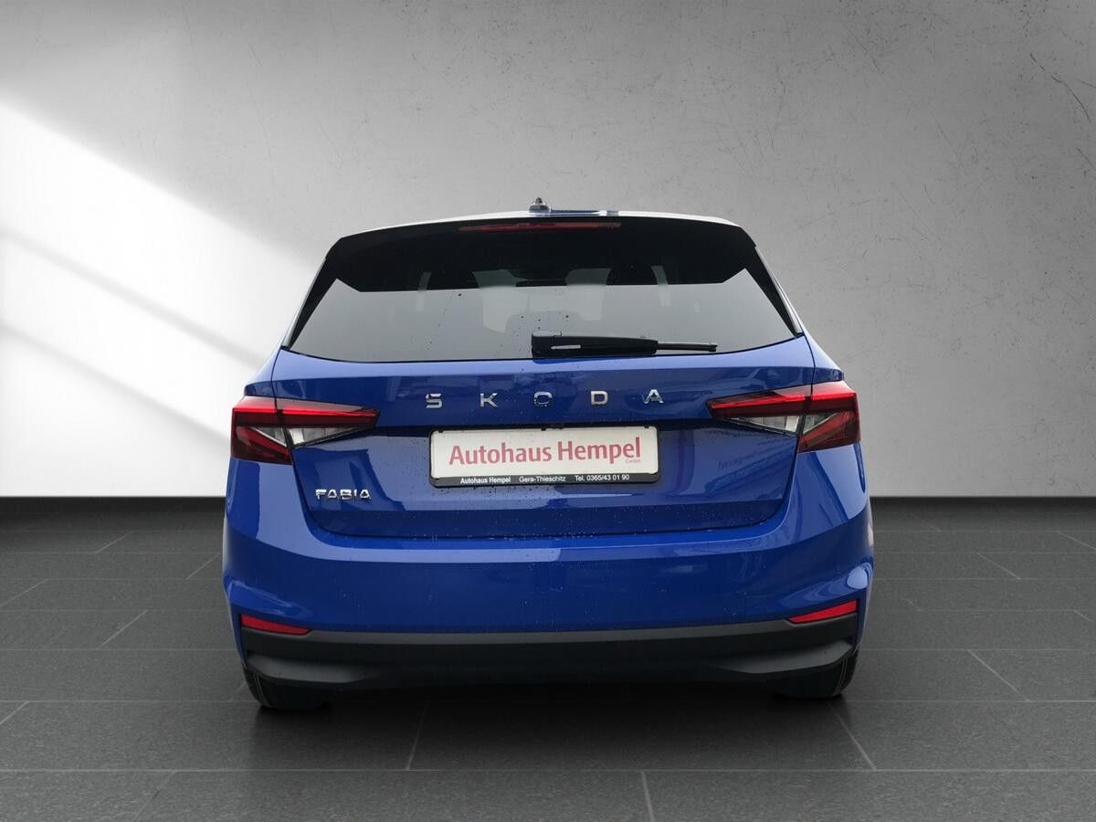 Skoda Fabia 1.0 TSI TOUR *GEWERBE*SOFORT* l LED l KLIMA l 2xPDC l DAB l SHZ l elFH l