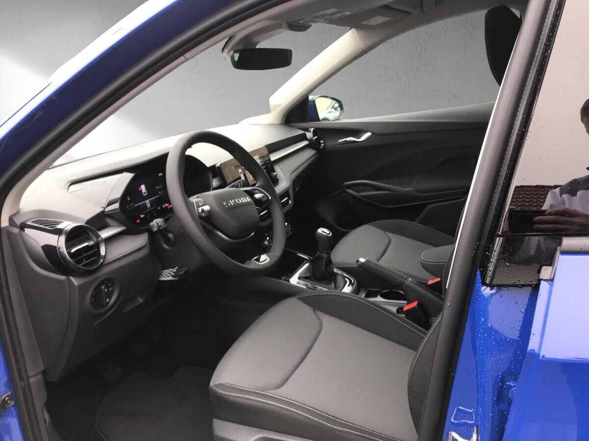 Skoda Fabia 1.0 TSI TOUR *GEWERBE*SOFORT* l LED l KLIMA l 2xPDC l DAB l SHZ l elFH l