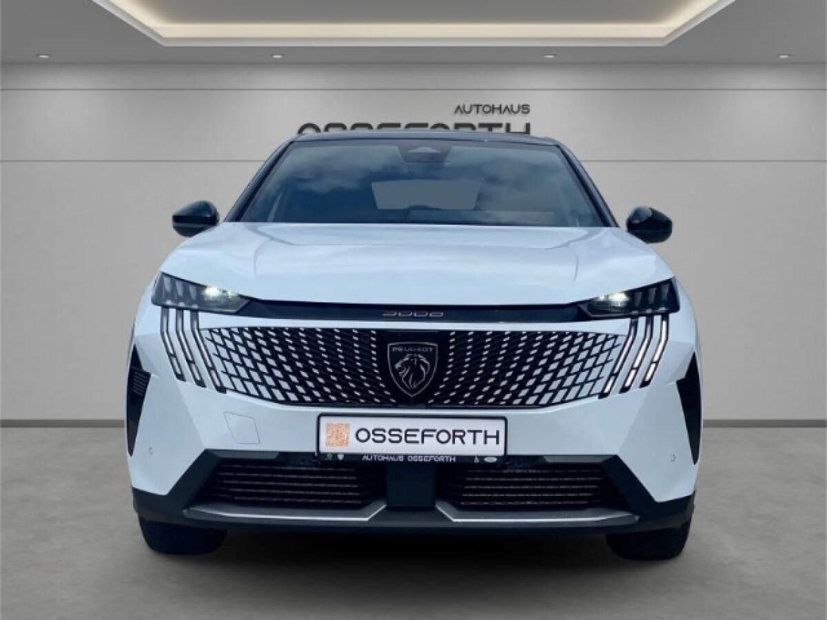 Peugeot 3008 GT HYBRID 1.2l +ACC+PANO+NAVI+KAMERA