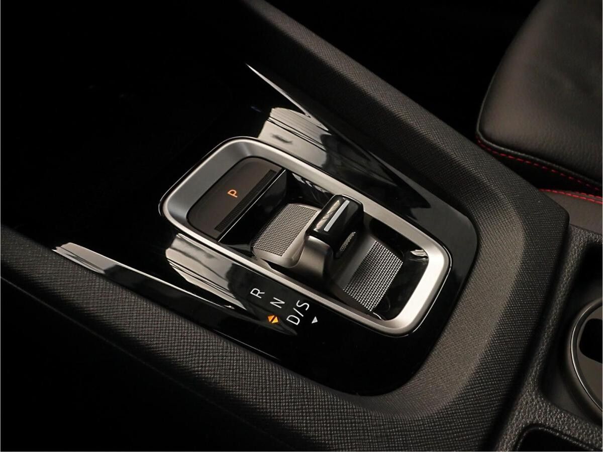 Skoda Octavia RS 2,0l TSI DSG *RFK SHZ AKH MATRIX*