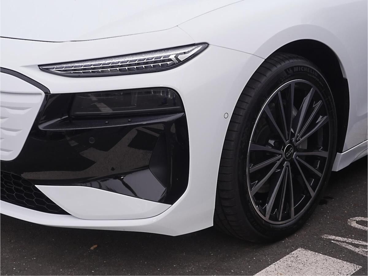 Audi A6 e-tron Avant perf. ACC AHK Matrix Navi 360°