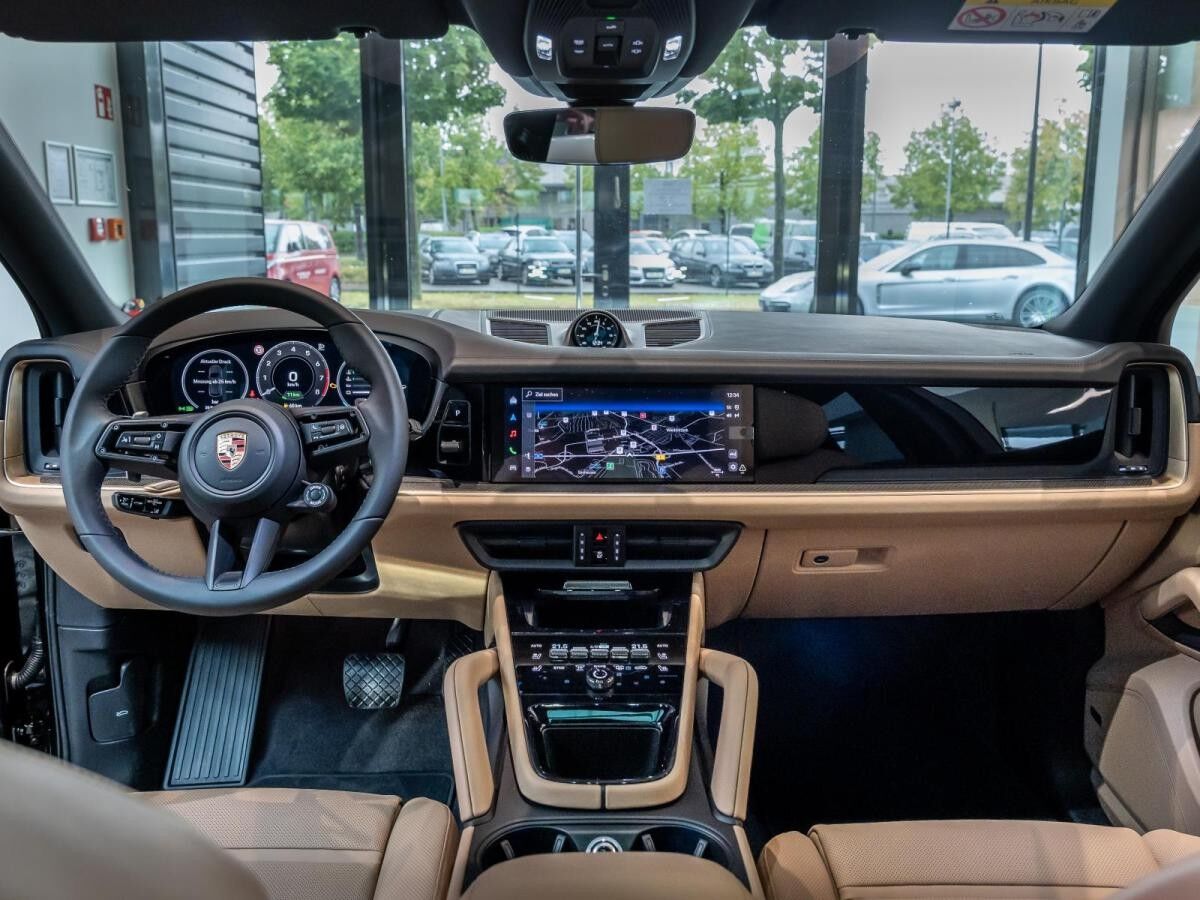 Porsche Cayenne E-Hybrid PTS dunkelolivemetallic*Head-Up Display*22 Zoll*Luftfederung*Panoramadach*Sportabgasanlage