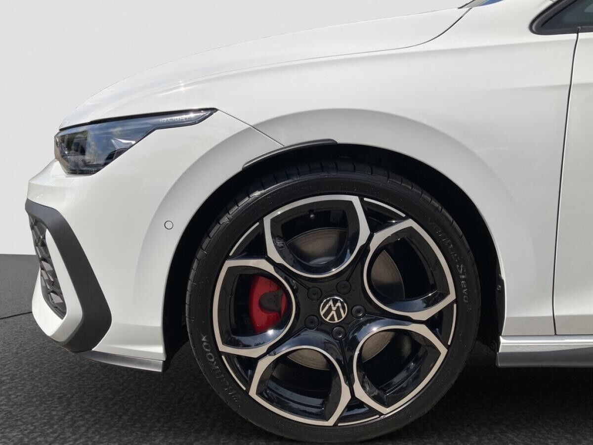 Volkswagen Golf GTI 2,0 l TSI *Tageszulassung - sofort verfügbar*